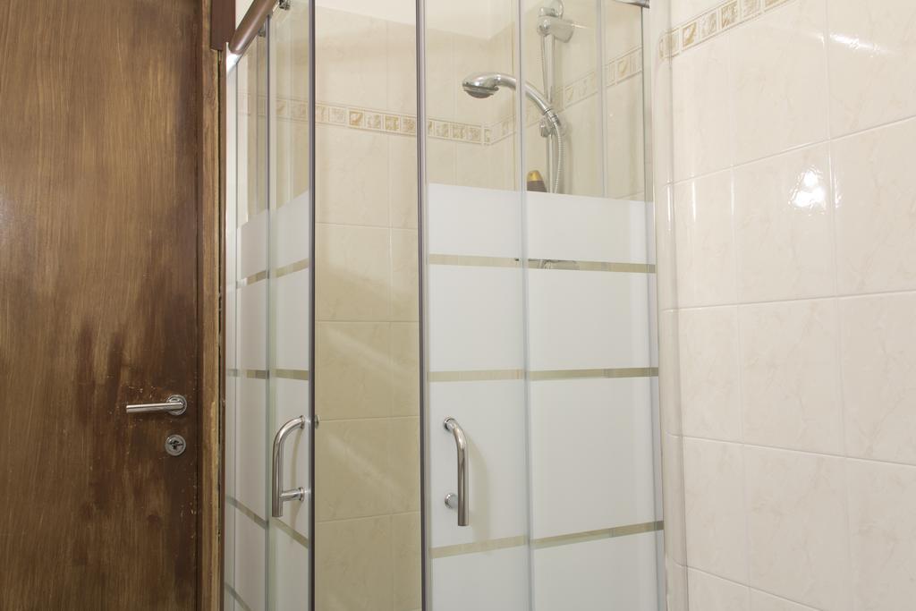 Guest House Villa De Ros Salo Phòng bức ảnh