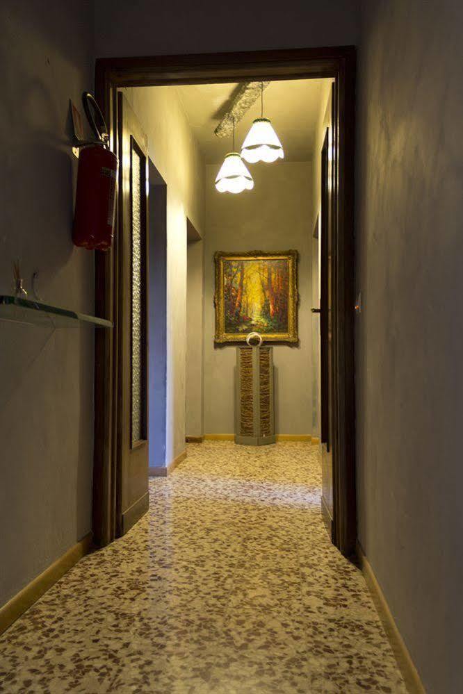 Guest House Villa De Ros Salo Ngoại thất bức ảnh