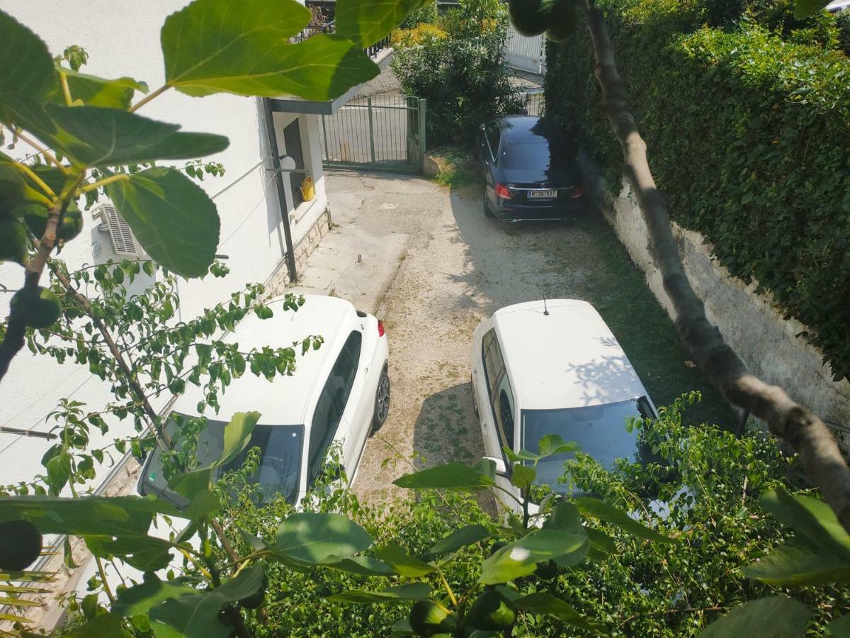 Guest House Villa De Ros Salo Ngoại thất bức ảnh